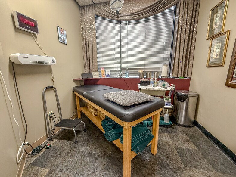 More Photos Of 22335 Exploration Dr, Lexington Park Office For Sale