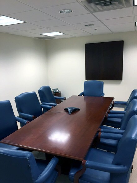 More Photos Of 609 W Johnson Ave, Cheshire Medical For Lease