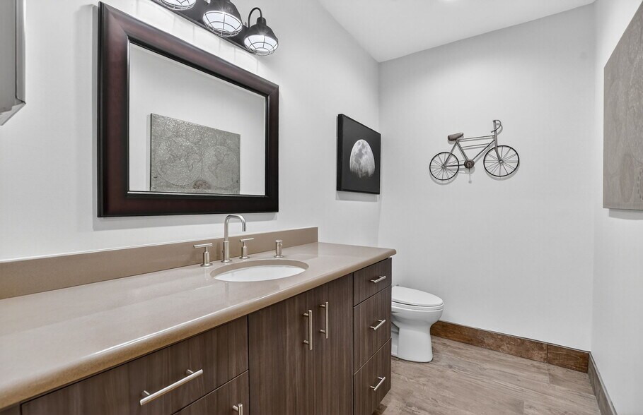 More Photos Of 442 NW 35th St, Boca Raton Office For Sale