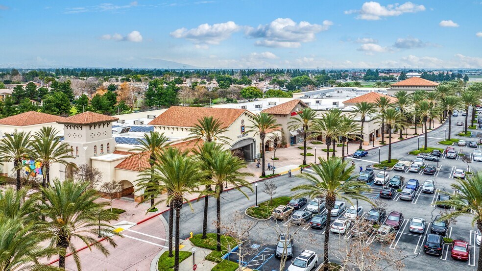 More Photos Of 11070-11090 Foothill Blvd, Rancho Cucamonga Department Store For Sale
