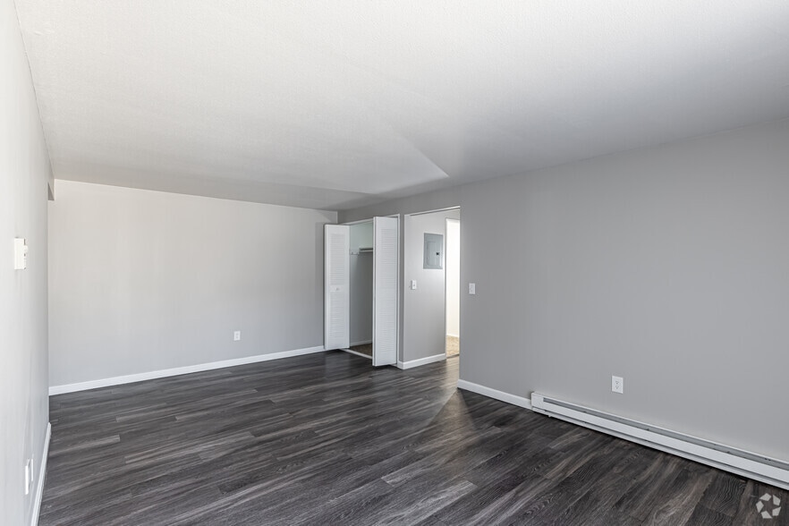 More Photos Of 279 Amherst Rd, Sunderland Apartments For Sale