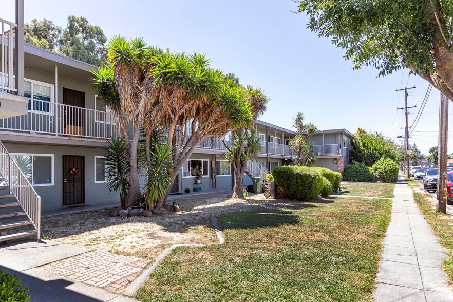 More Photos Of 5366 St Mark Ave, Newark Apartments For Sale