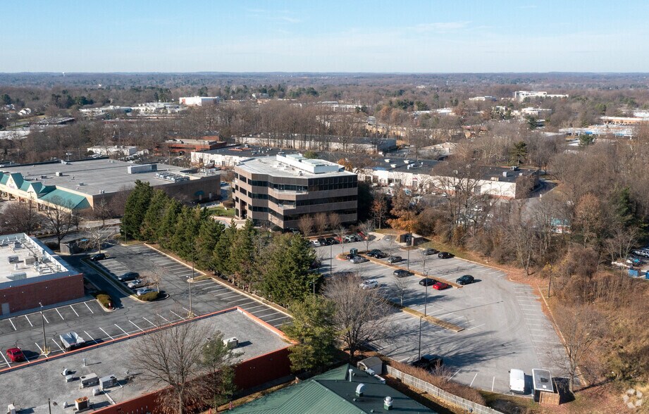 More Photos Of 8815 Centre Park Dr, Columbia Medical For Lease