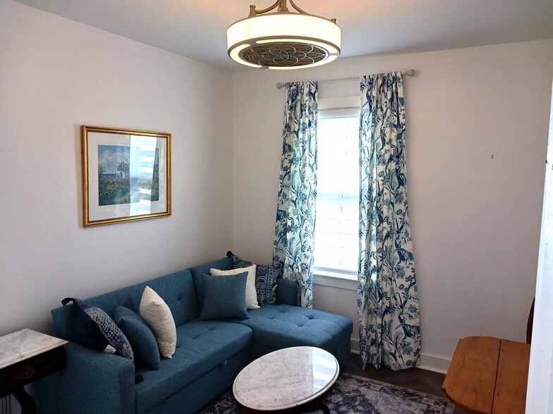 More Photos Of 119 Water St, Stonington Apartments For Sale