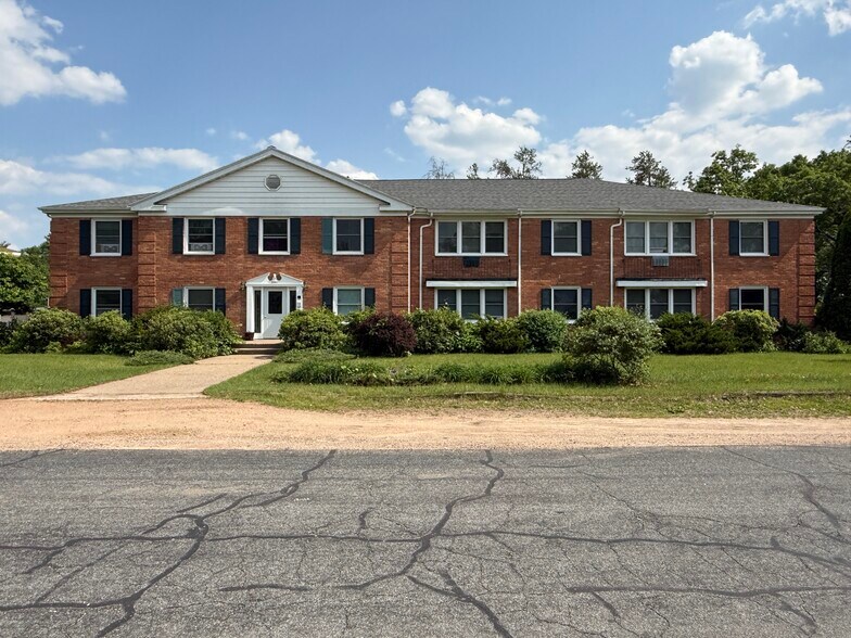 More Photos Of 3701 Robert Pl, Stevens Point Apartments For Sale
