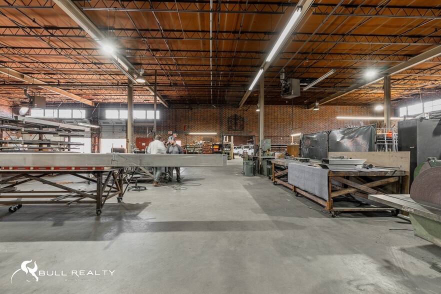 More Photos Of 979 Donnelly Ave SW, Atlanta Warehouse For Sale