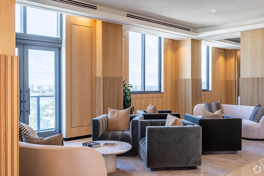 More Photos Of 201 SE 6th Ave, Fort Lauderdale Apartments For Lease