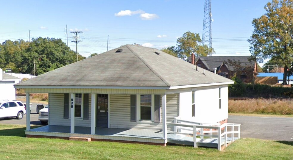 Primary Photo Of 808 N Main St, Kannapolis Office For Lease