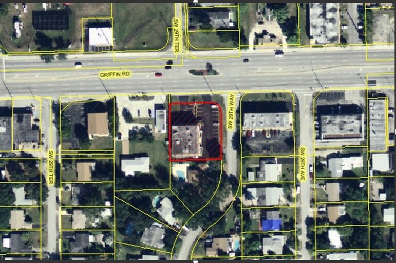 More Photos Of 2950 W Griffin Rd, Fort Lauderdale Freestanding For Lease