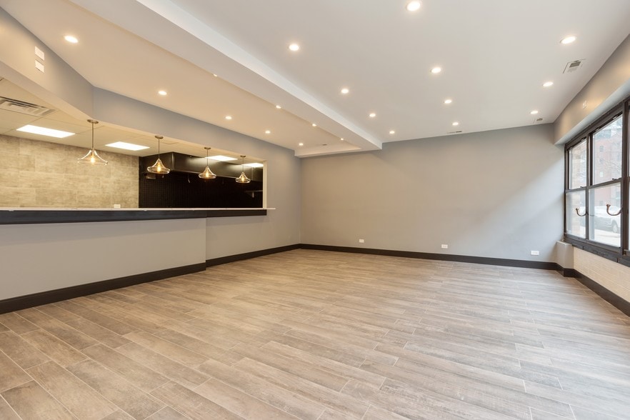 More Photos Of 1143-1155 N Wells St, Chicago Apartments For Lease