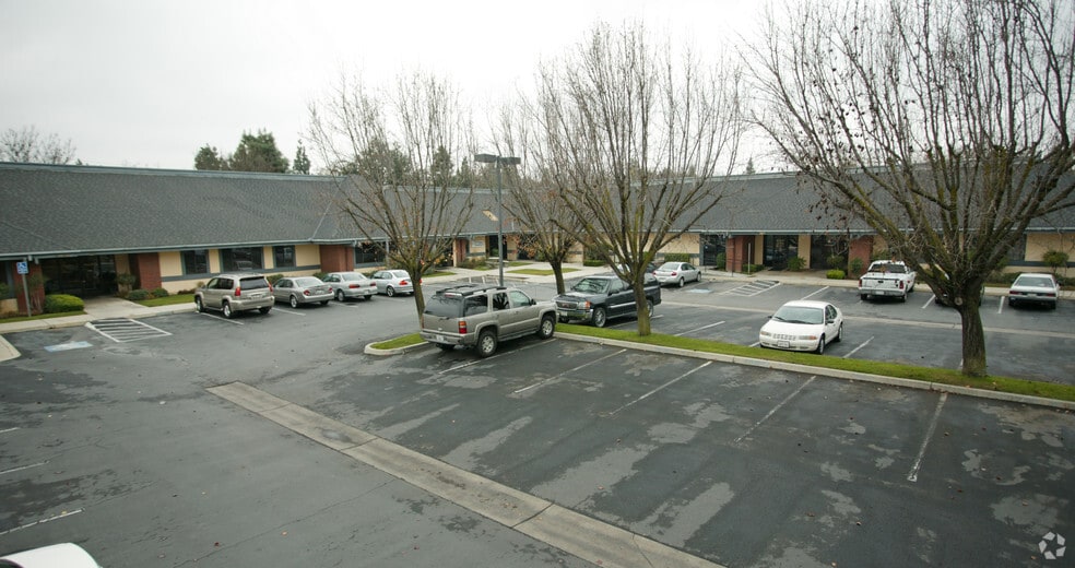 More Photos Of 3585 W Beechwood Ave, Fresno Office For Sale