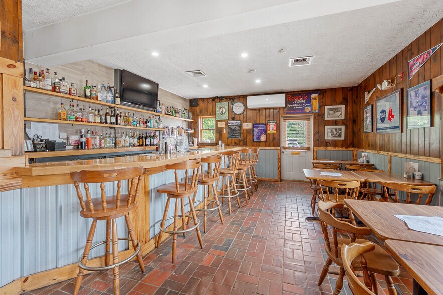 More Photos Of 322 NH Route 104, New Hampton General Retail For Sale