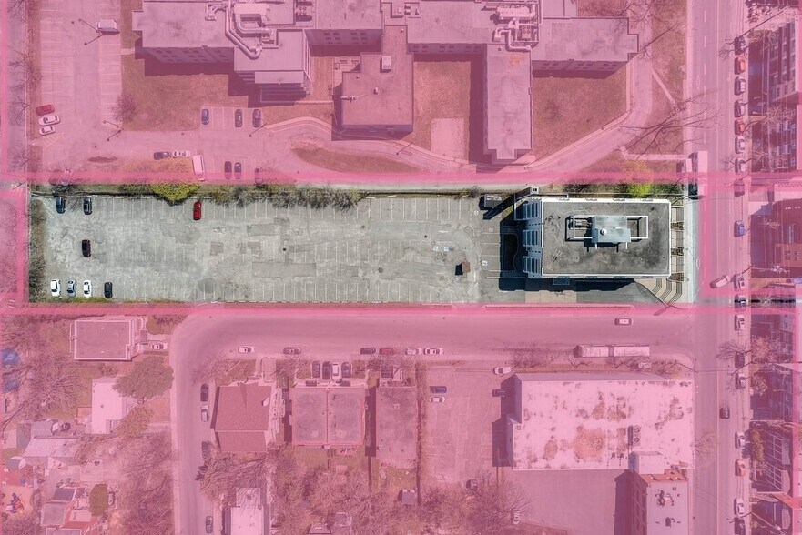 More Photos Of 12245 Rue Grenet, Montréal Medical For Sale