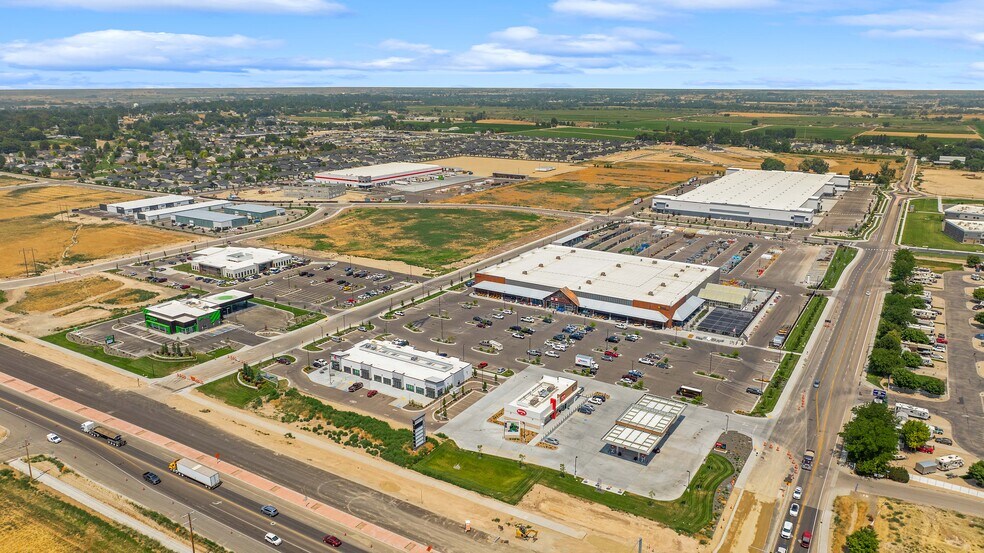 More Photos Of 805 Saddle Ave, Caldwell Storefront For Lease