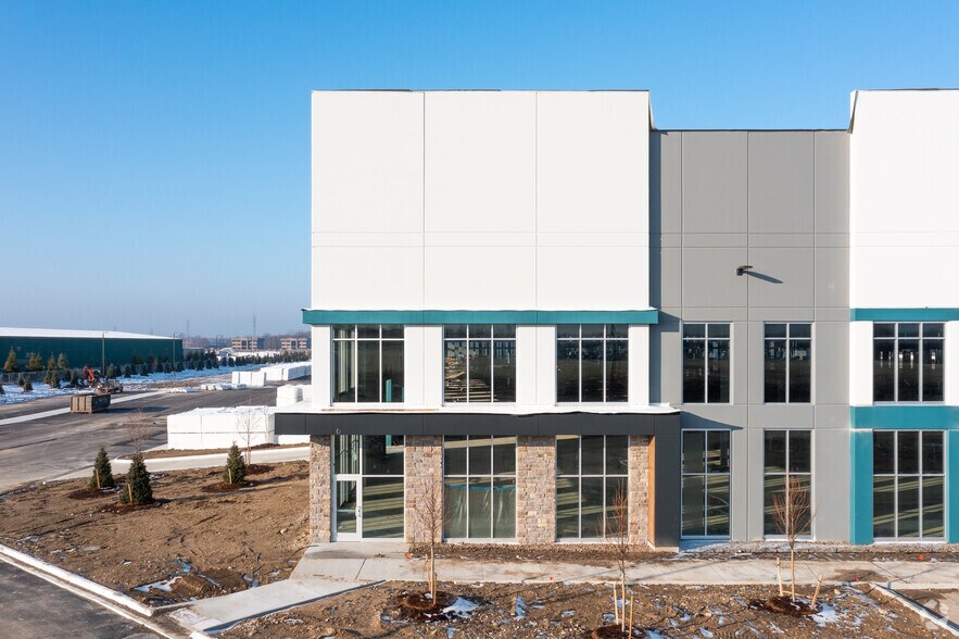 More Photos Of I-96 & Wixom Rd, Wixom Unknown For Sale