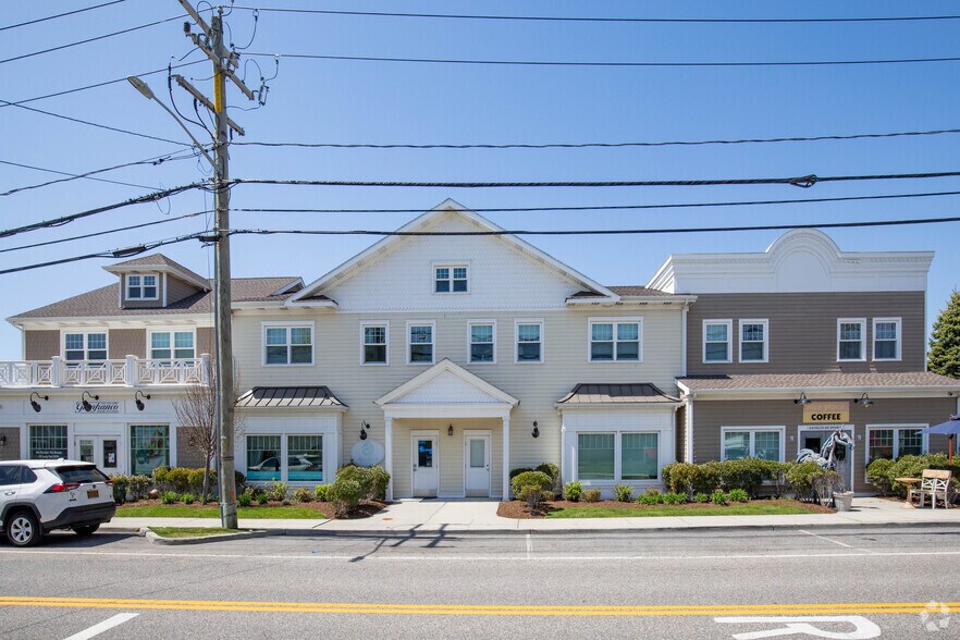 More Photos Of 41 N Phillips Ave, Speonk Apartments For Lease