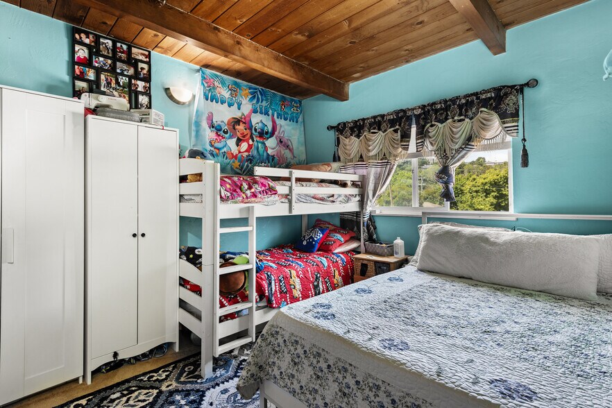 More Photos Of 45 Woodland Ave, San Rafael Apartments For Sale