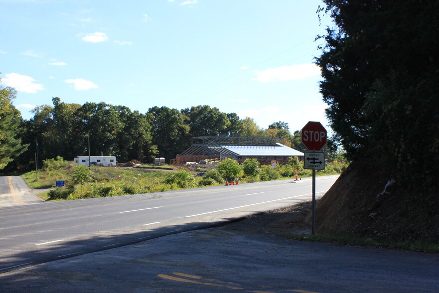 More Photos Of 118 N Hill Dr, Grantville Land For Lease