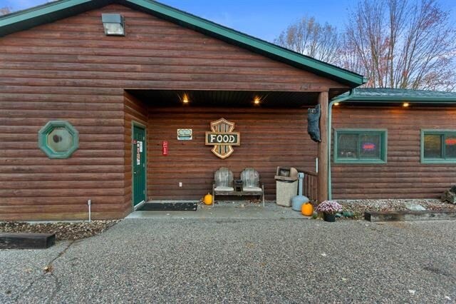 More Photos Of 784 State Highway 73 S, Nekoosa Restaurant For Sale