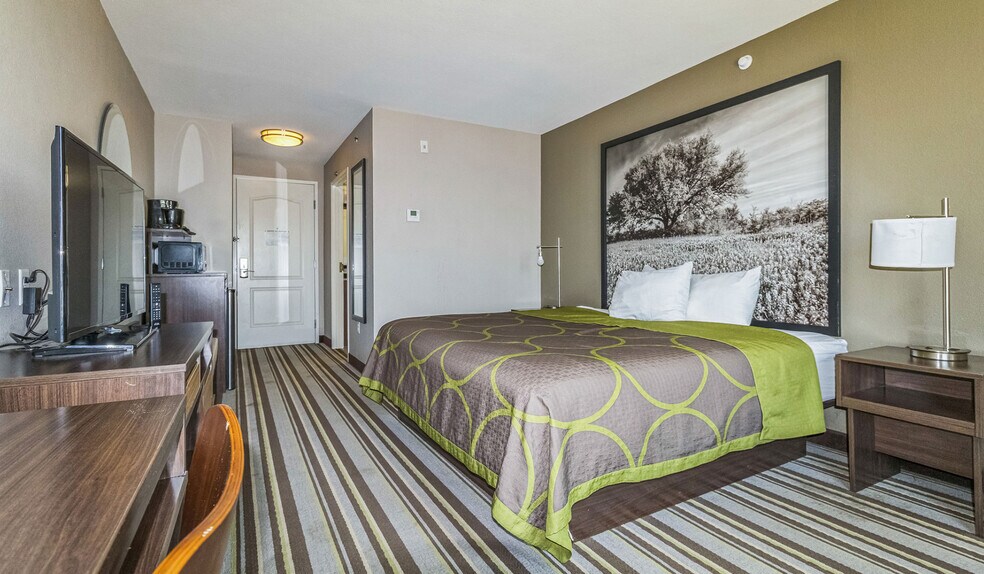 More Photos Of 3432 Interstate 20, Stanton Hotel For Sale