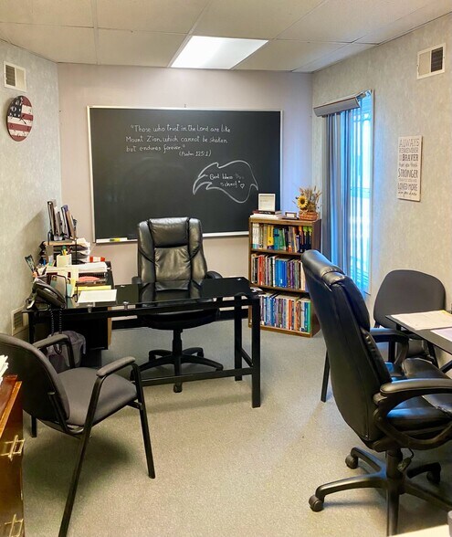 More Photos Of 91 Pacific St, Newark Office For Lease