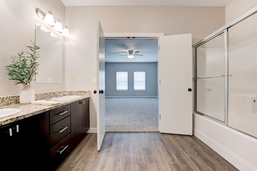 More Photos Of , Edmond Multifamily For Sale