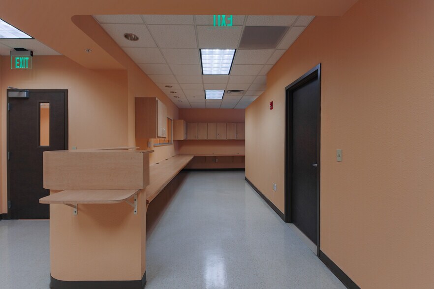More Photos Of 3270 Joe Battle Blvd, El Paso Medical For Lease