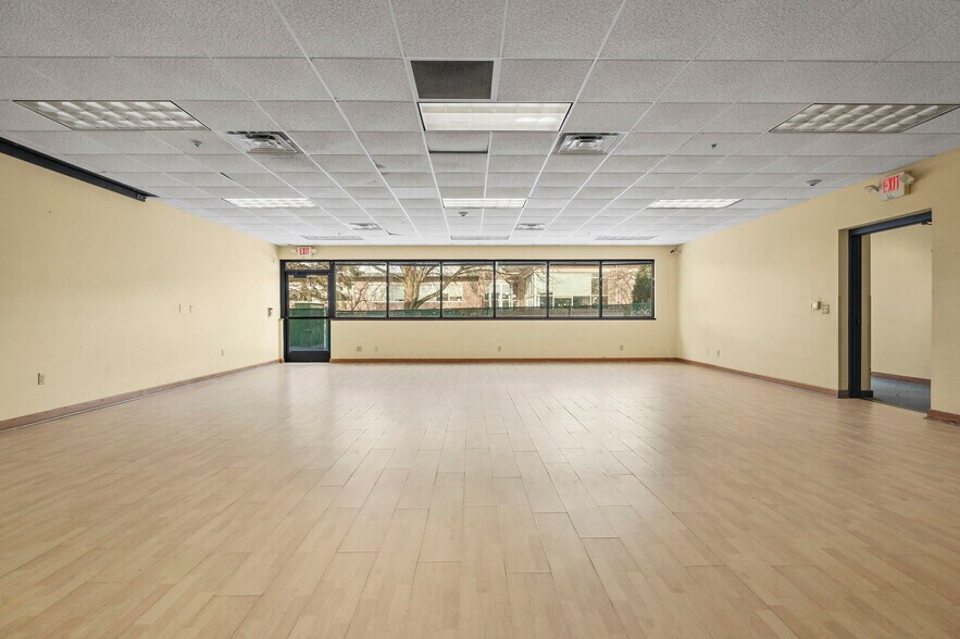 More Photos Of 1210 Fourier Dr, Madison Office For Lease