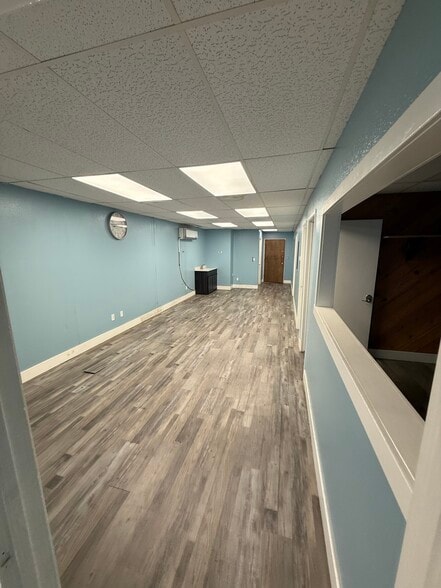 More Photos Of 2702-2714 Country Club Blvd, Stockton Unknown For Lease
