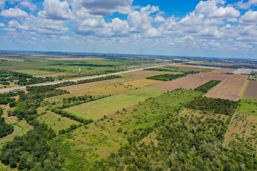 More Photos Of 1210 Darst Road, Beasley Land For Sale