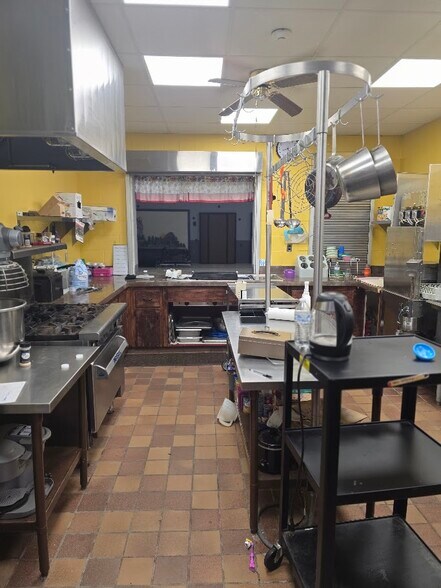 More Photos Of 1006 Ayers JCT Rd, Charlotte Schools For Sale