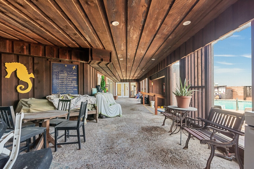 More Photos Of 630 Banyan Beach Dr, Port Aransas Hotel For Sale