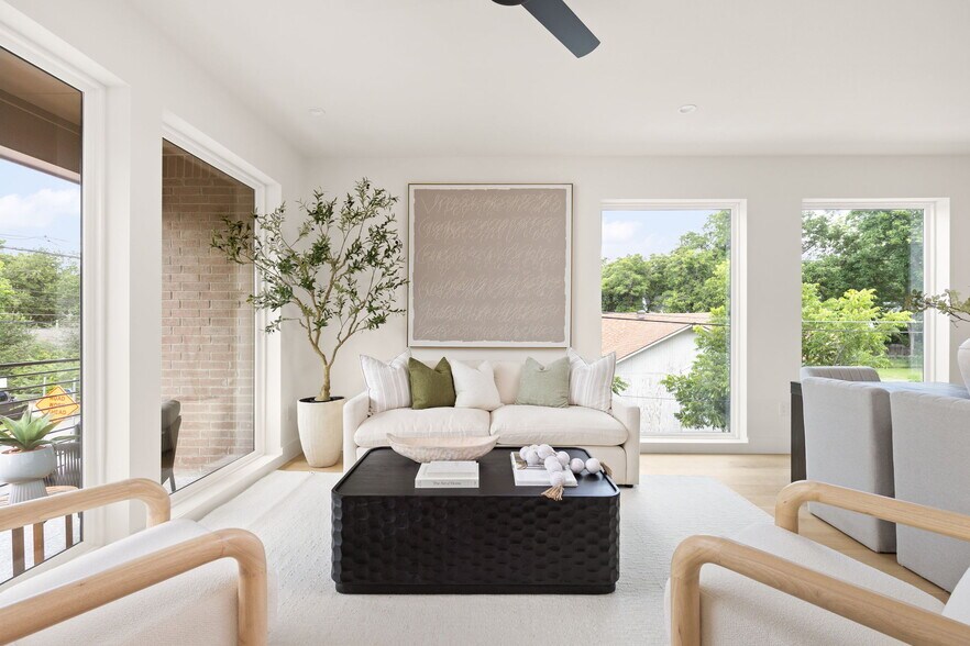 More Photos Of 3528 Gonzales st, Austin Land For Sale