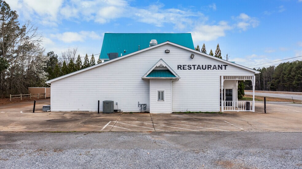 More Photos Of 2351 Highway 113, Taylorsville Restaurant For Lease