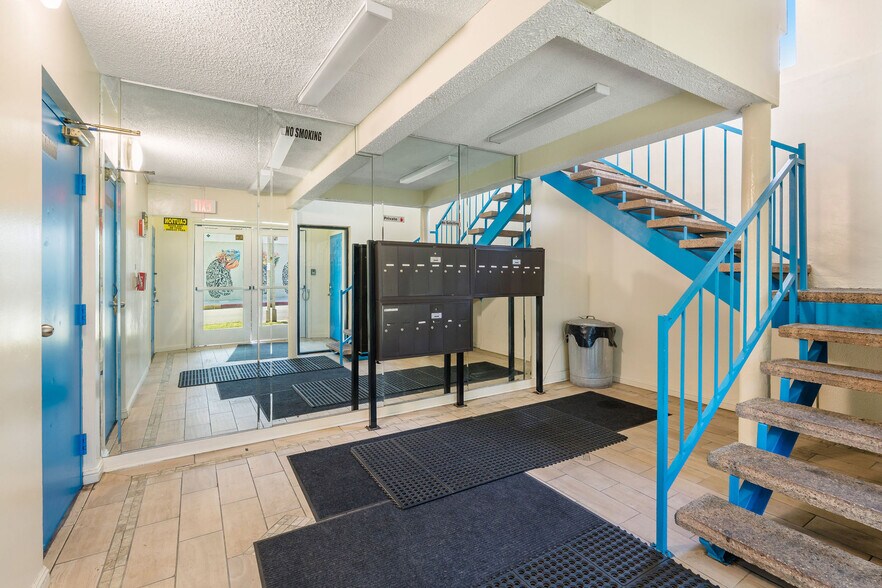 More Photos Of 1225 Bennett Ave, Long Beach Apartments For Sale