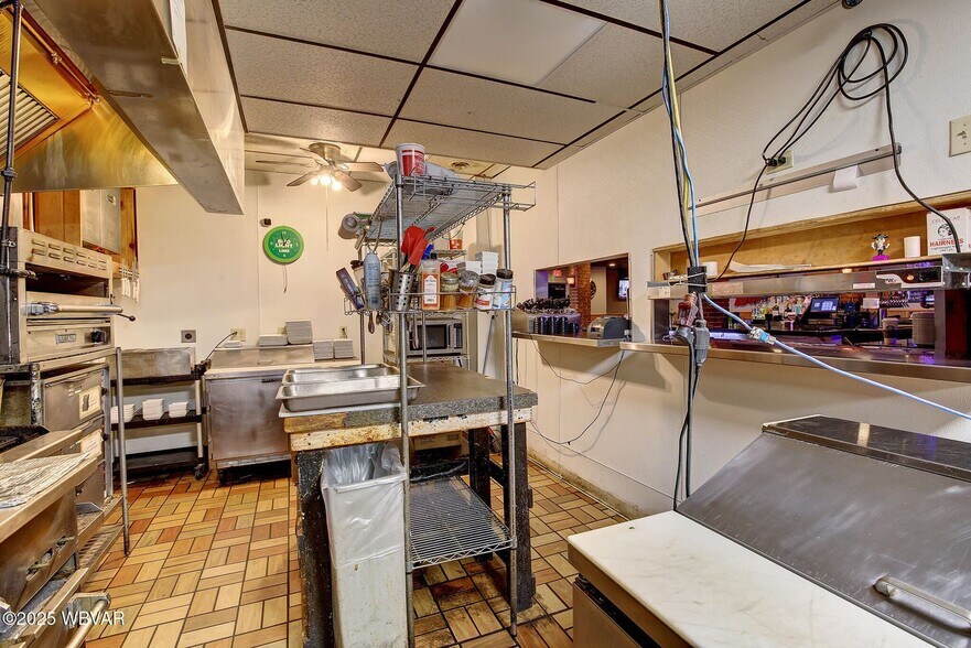 More Photos Of 505 Washington Blvd, Williamsport Restaurant For Sale