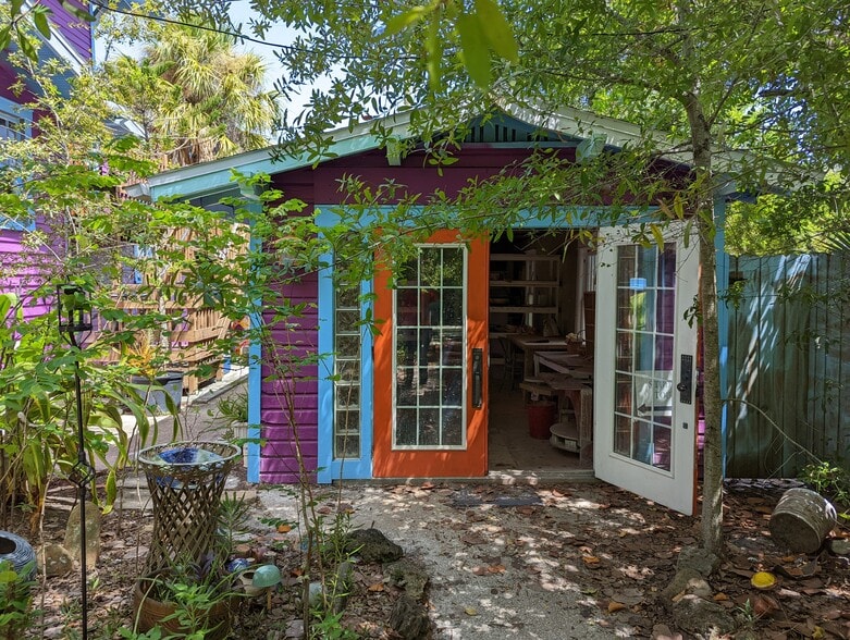 More Photos Of 2955 Central Ave, Saint Petersburg Restaurant For Lease