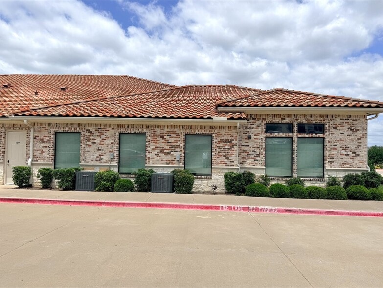 More Photos Of 4541 N Josey Ln, Carrollton Medical For Lease