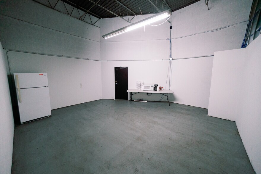 833 Watauga Ave, Knoxville, TN 37917 Industrial For Lease