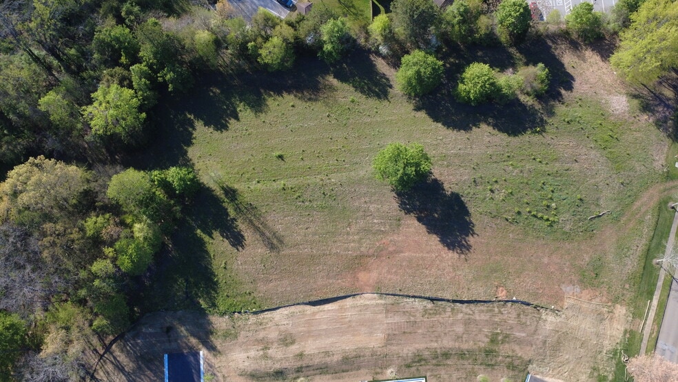 More Photos Of 1334 Old Weisgarber rd, Knoxville Land For Sale