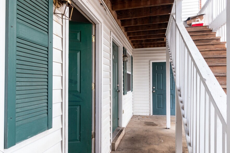 More Photos Of 825 Old Morgantown Rd, Bowling Green Apartments For Sale