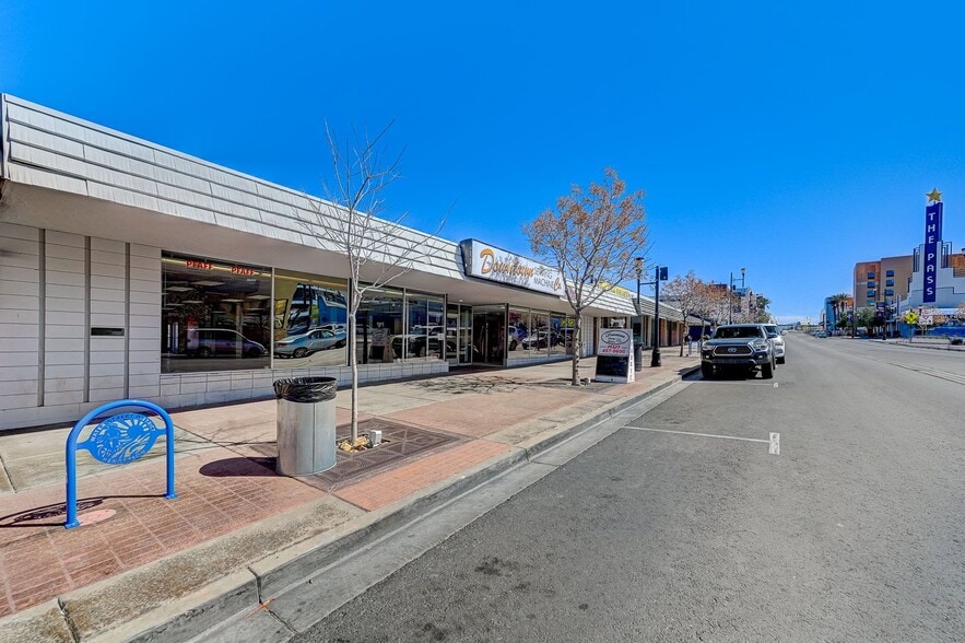 More Photos Of 119 S Water St, Henderson Storefront Retail Office For Lease