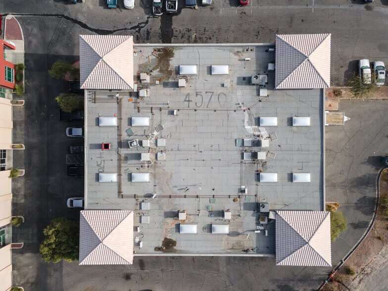 More Photos Of 4570 Donovan Way, North Las Vegas Light Distribution For Lease