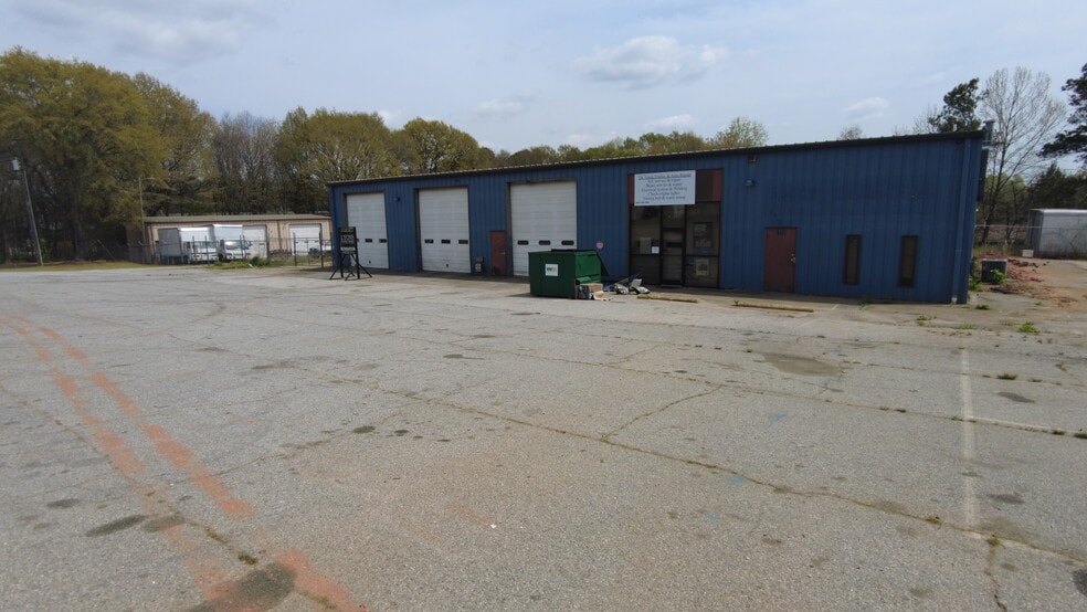 More Photos Of 120 Belcher Rd, Boiling Springs Warehouse For Lease