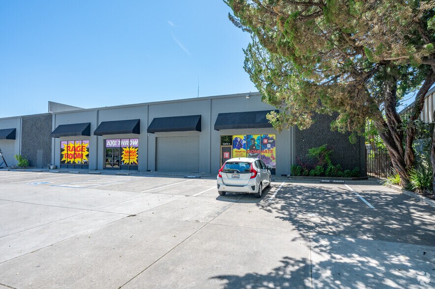 More Photos Of 600 Broadway, Sacramento Flex For Lease