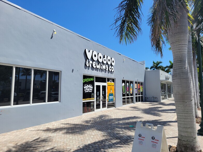 More Photos Of 3492 NE 12th Ave, Oakland Park Restaurant For Sale