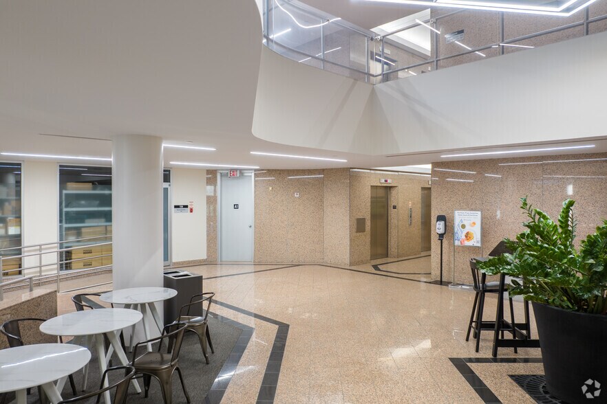 More Photos Of 60 Columbia Way, Markham Office For Lease