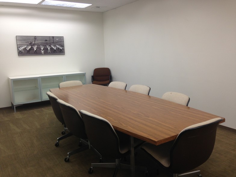 More Photos Of 8616 La Tijera Blvd, Los Angeles Office For Lease