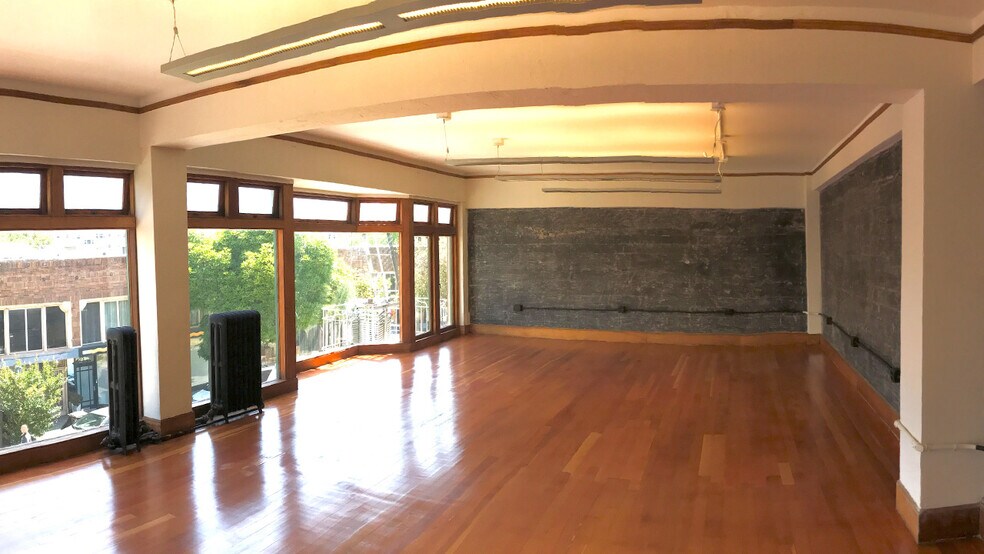 More Photos Of 327-339 15th St, Oakland Office For Sale