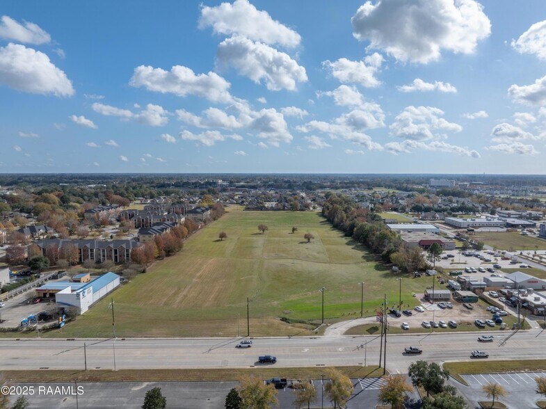Primary Photo Of 2231 Kaliste Saloom Rd, Lafayette Land For Sale
